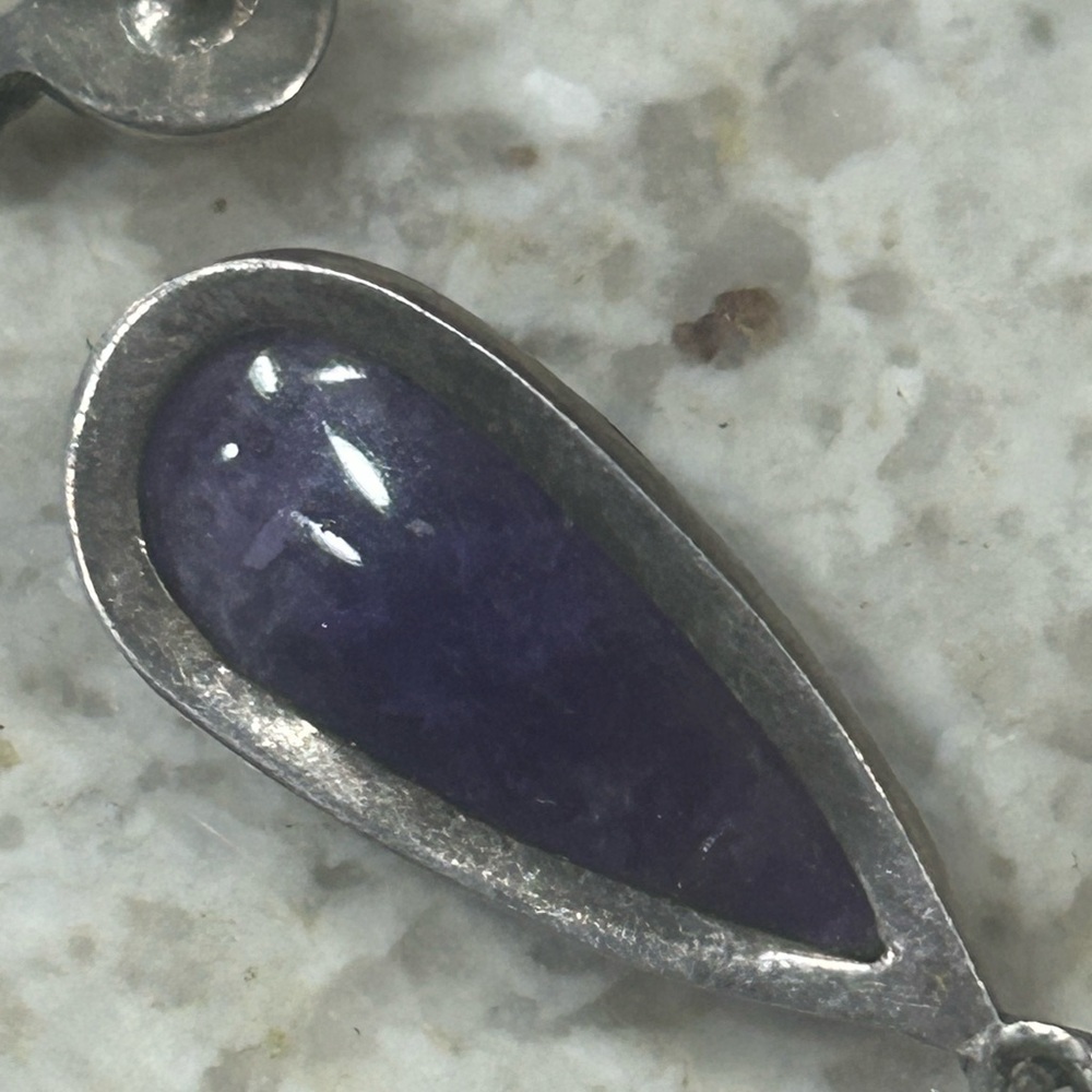 Very Unique Vintage Amethyst Dangle Earrings - Picture 11 of 14